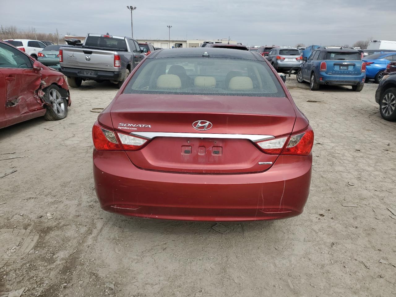 2012 Hyundai Sonata - Image 6