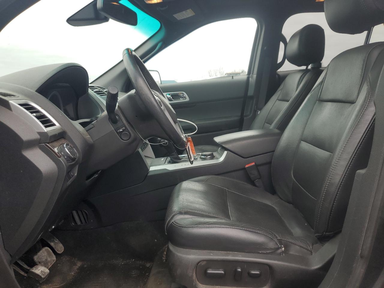 2015 Ford Explorer - Image 7