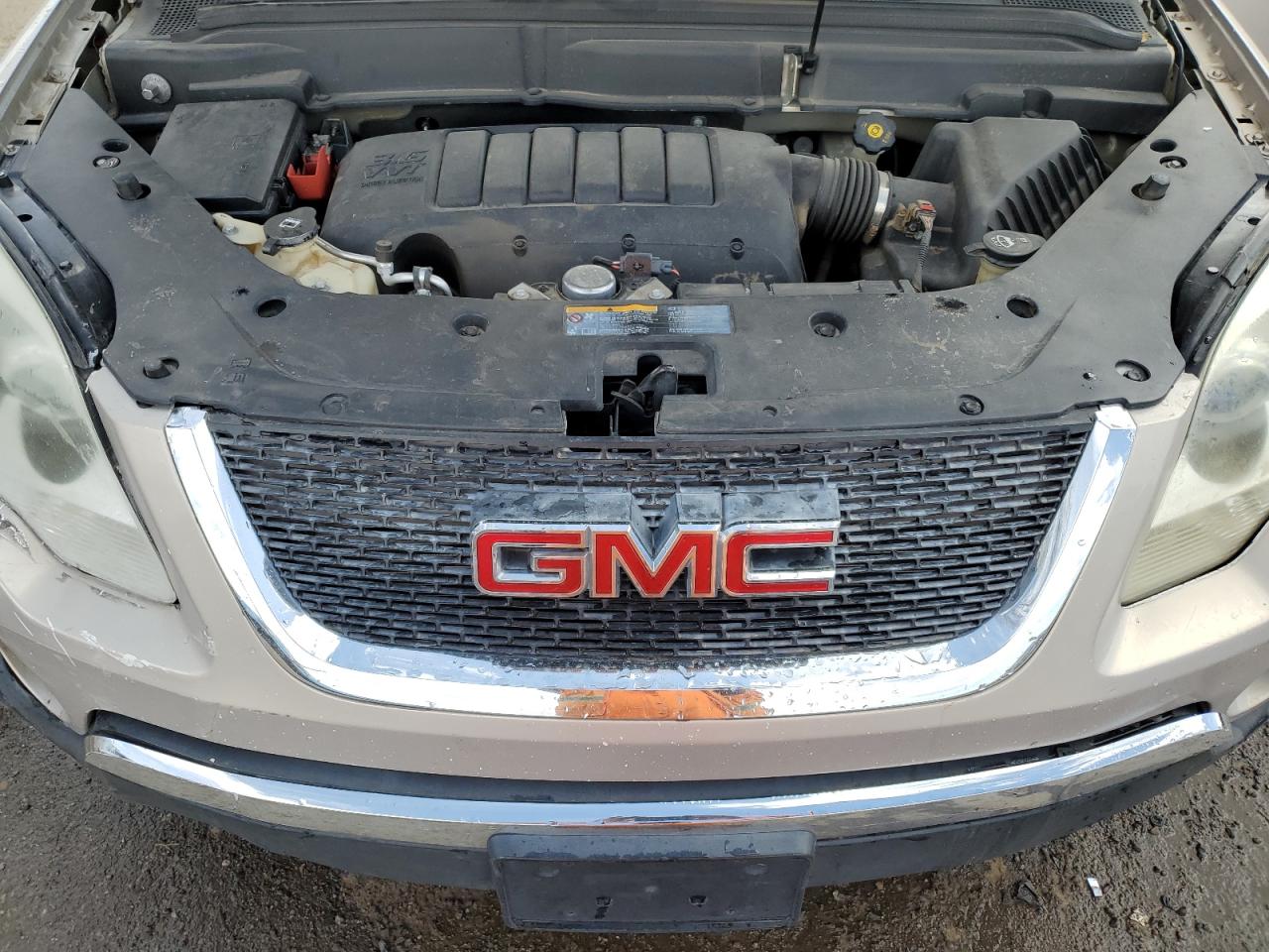 2012 GMC Acadia - Image 12