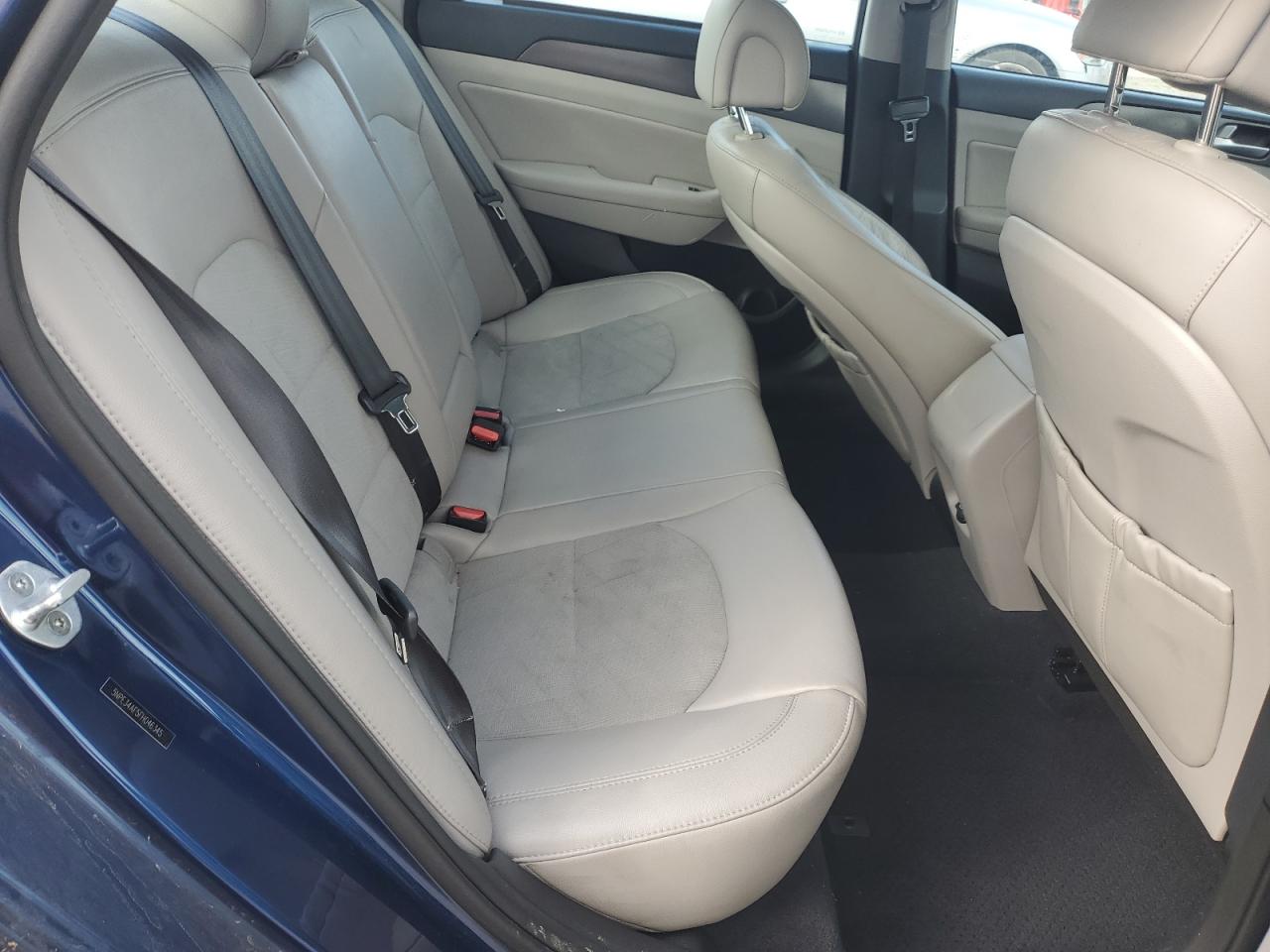 2015 Hyundai Sonata - Image 10