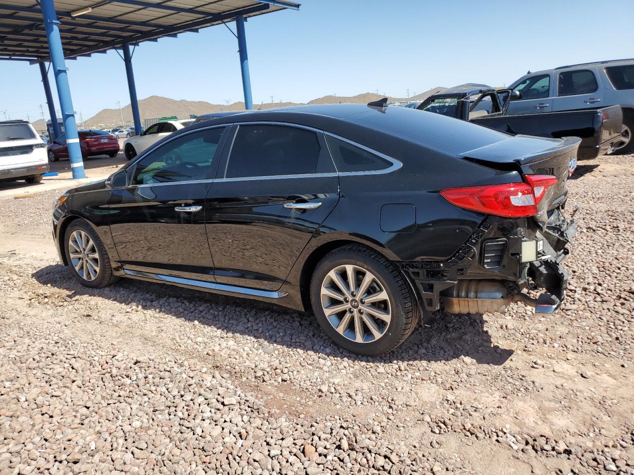 2017 Hyundai Sonata - Image 2
