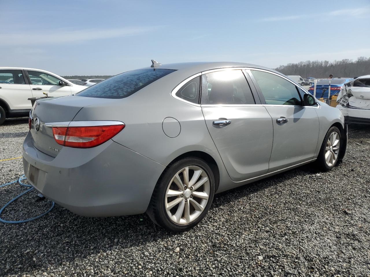 2013 Buick Verano - Image 3
