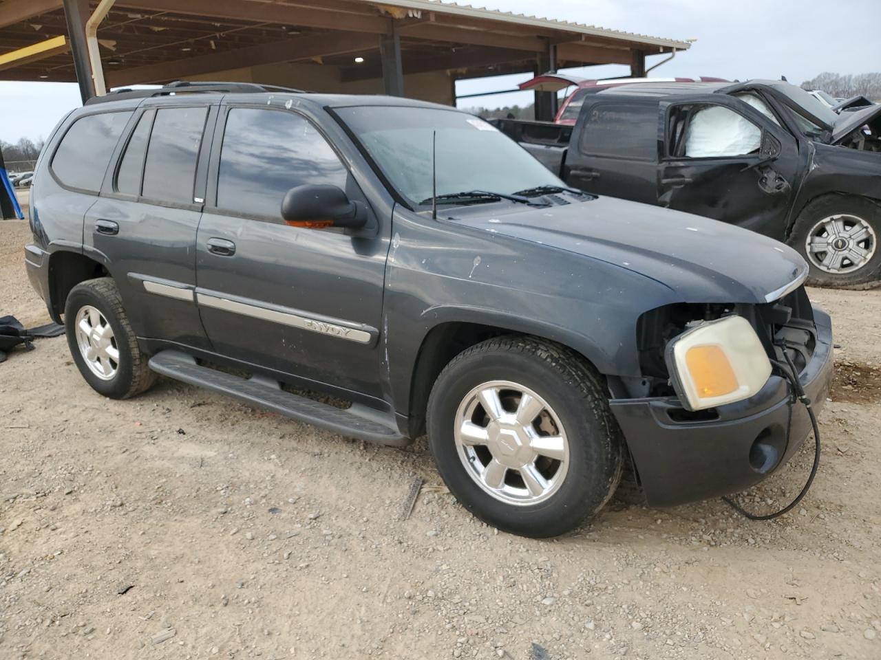 2003 GMC Envoy - Image 4