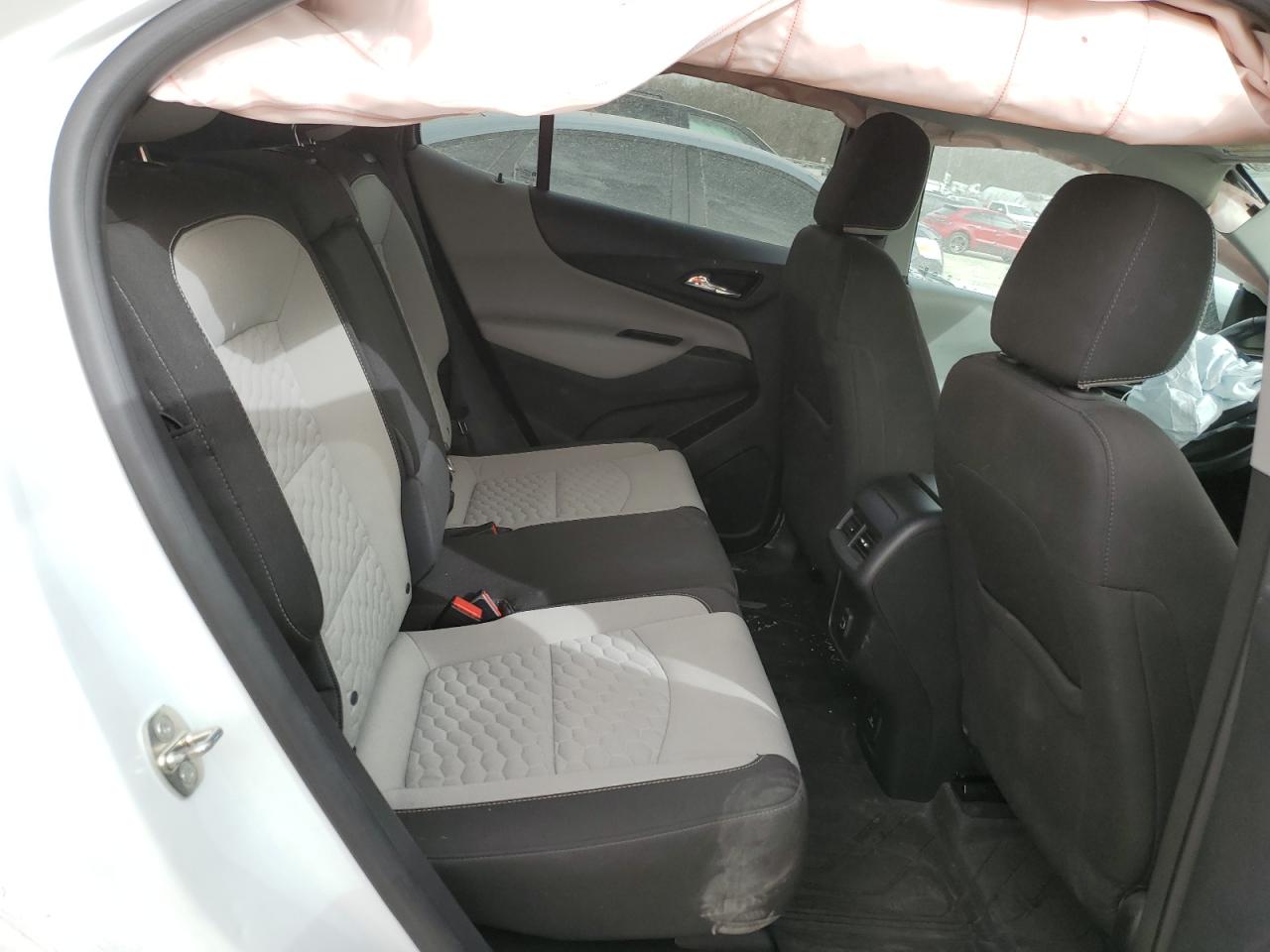 2019 Chevrolet Equinox - Image 11