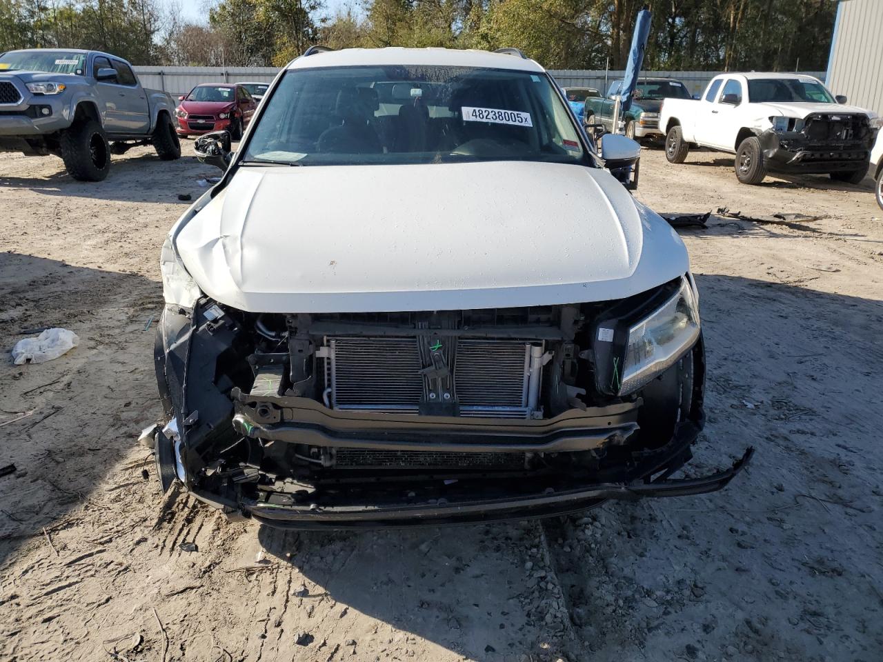 2019 Volkswagen Tiguan - Image 5