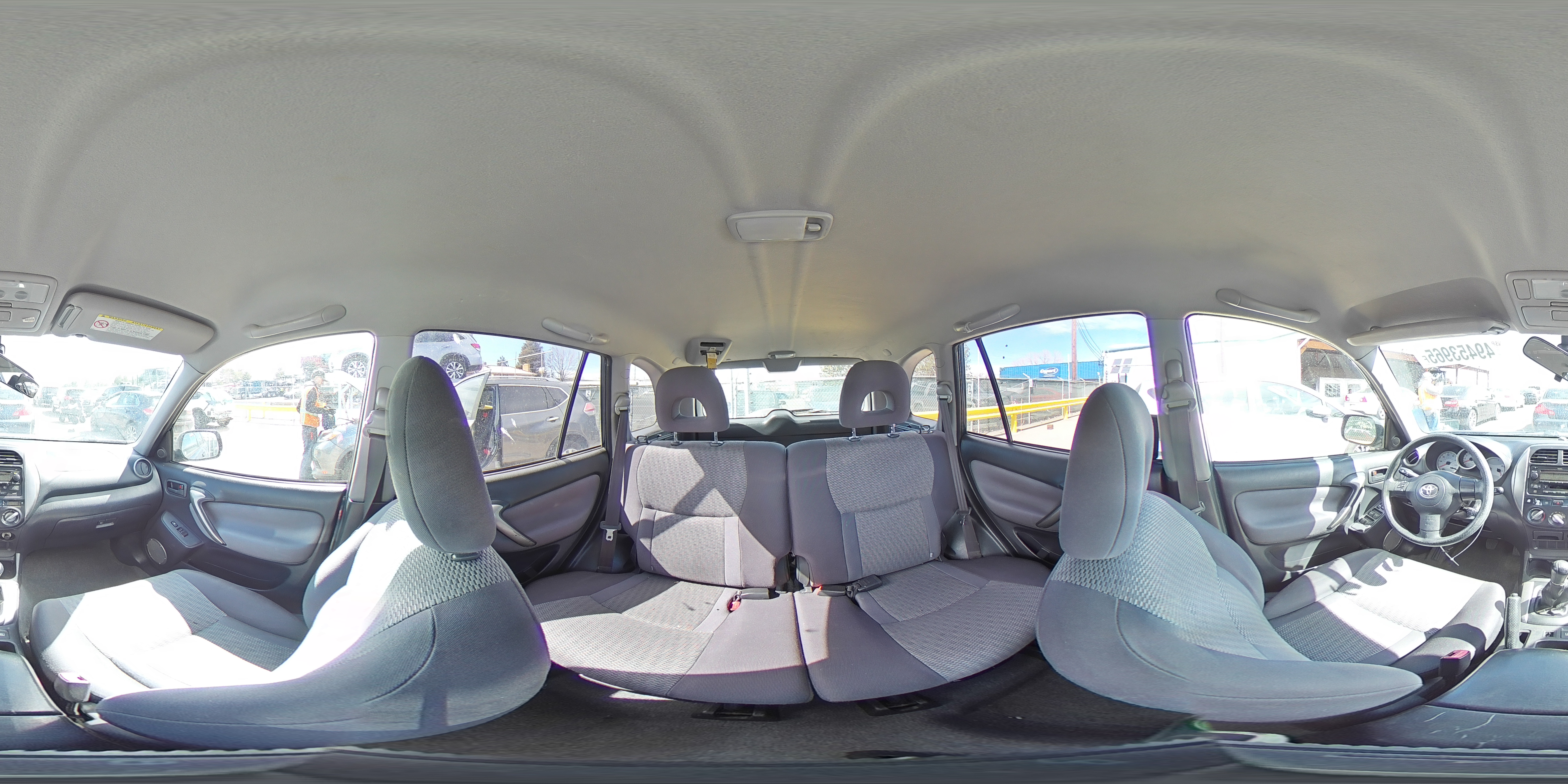 2004 Toyota RAV 4 - Image 13