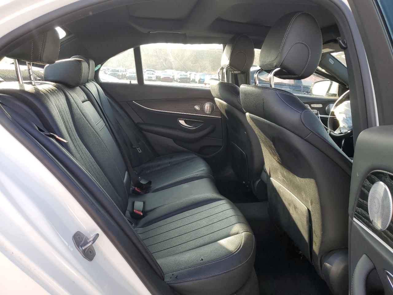 2018 Mercedes-Benz E 400 4Matic VIN: WDDZF6GB9JA355959 Lot: 51163355