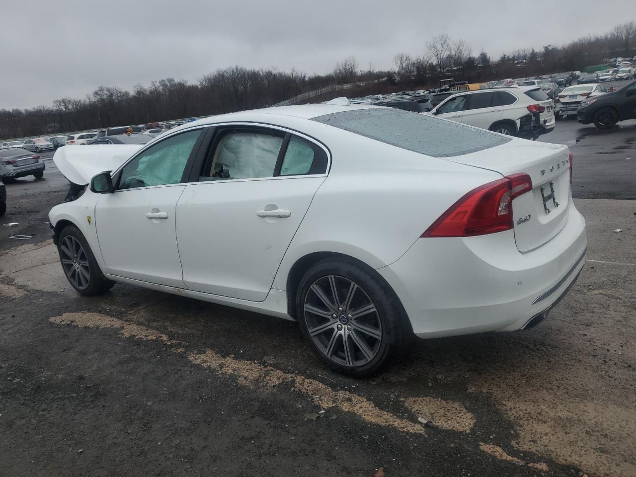 2017 Volvo S60 - Image 2