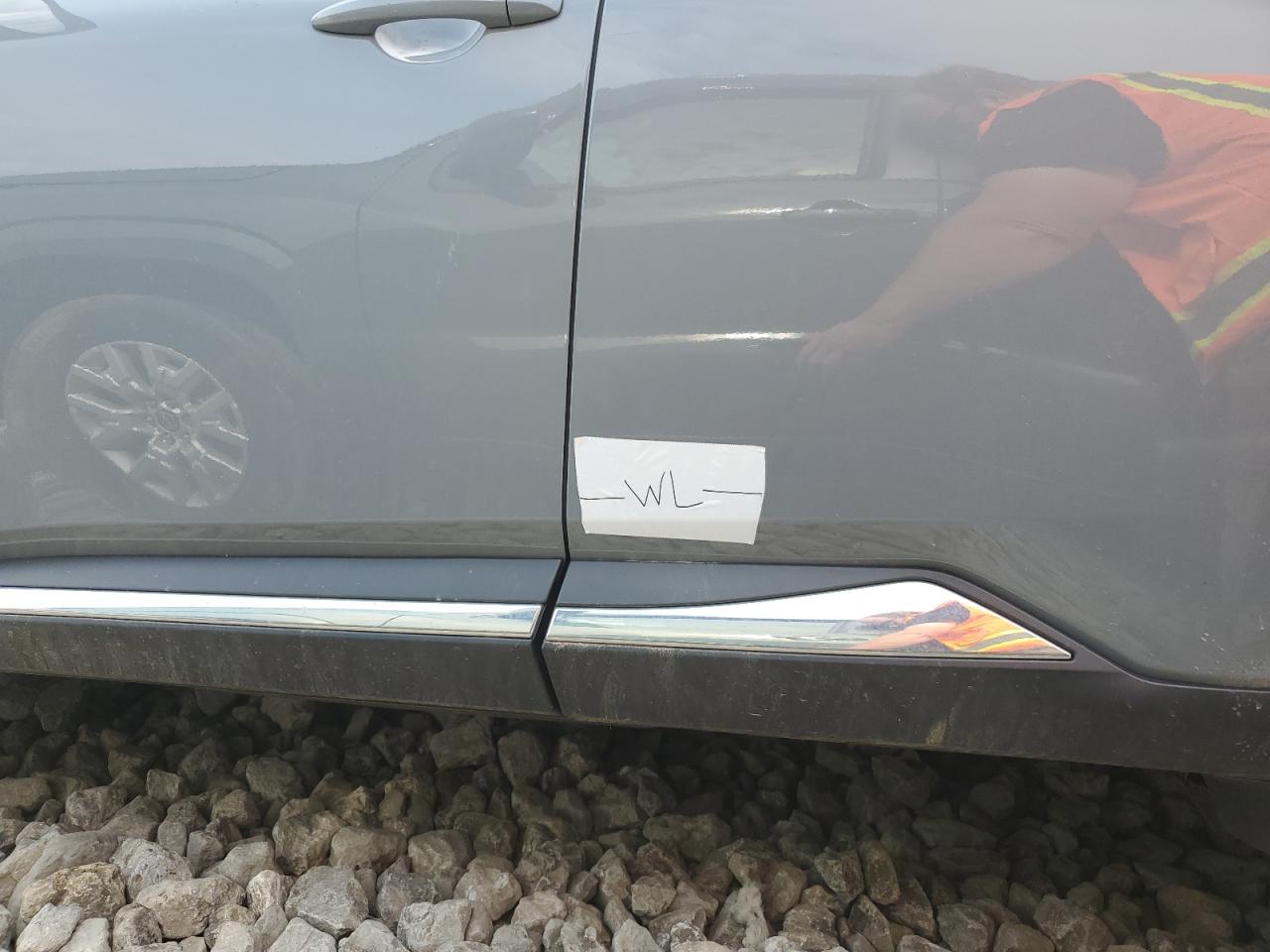 2021 Nissan Rogue - Image 13