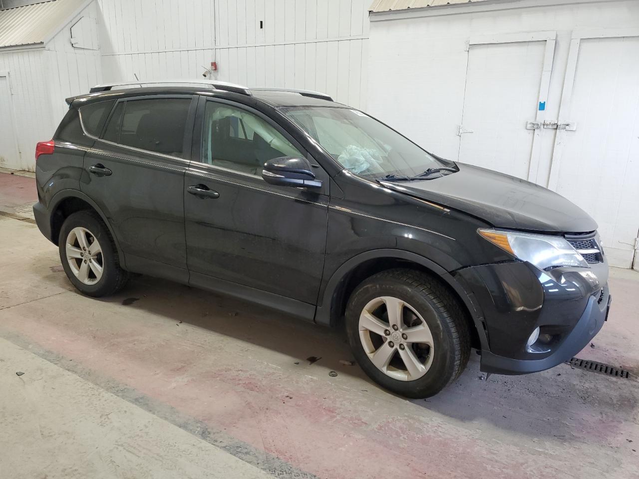2013 Toyota RAV 4 - Image 4