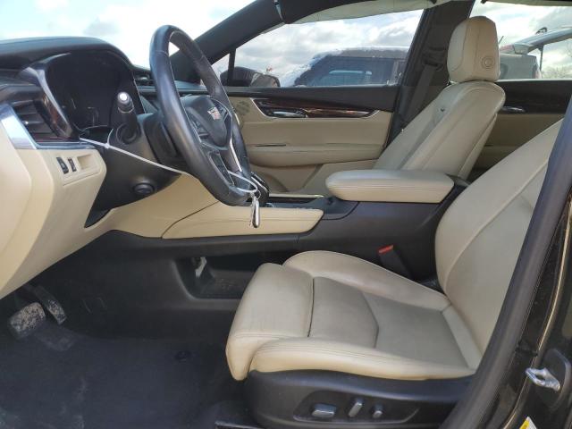  CADILLAC XT5 2017 Чорний