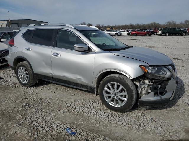  NISSAN ROGUE 2017 Серебристый