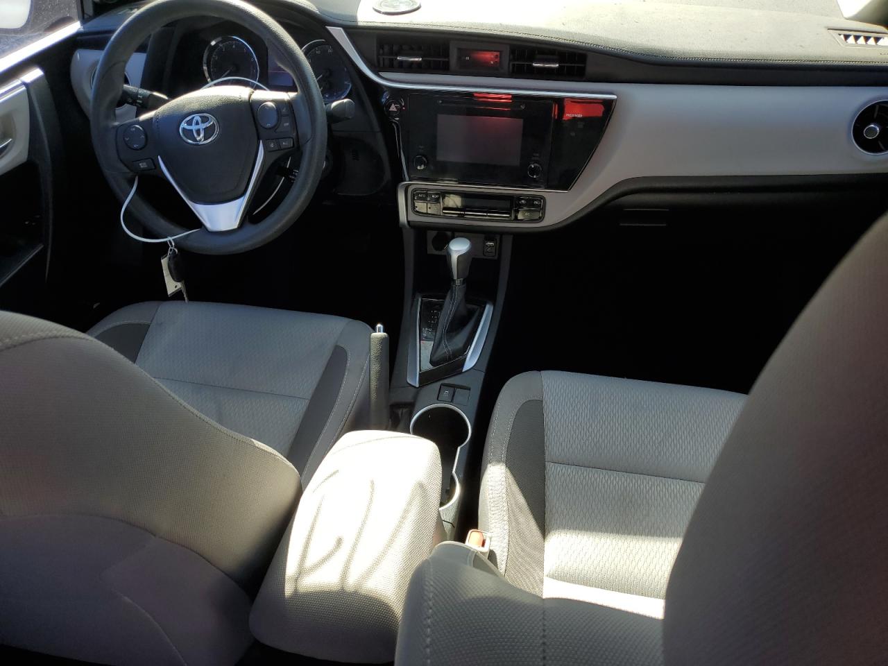 2017 Toyota Corolla - Image 8