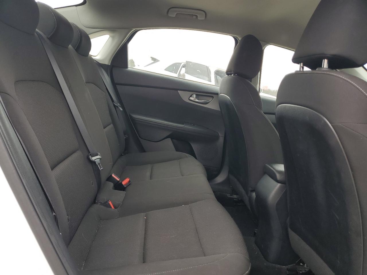 2020 Kia Forte - Image 10