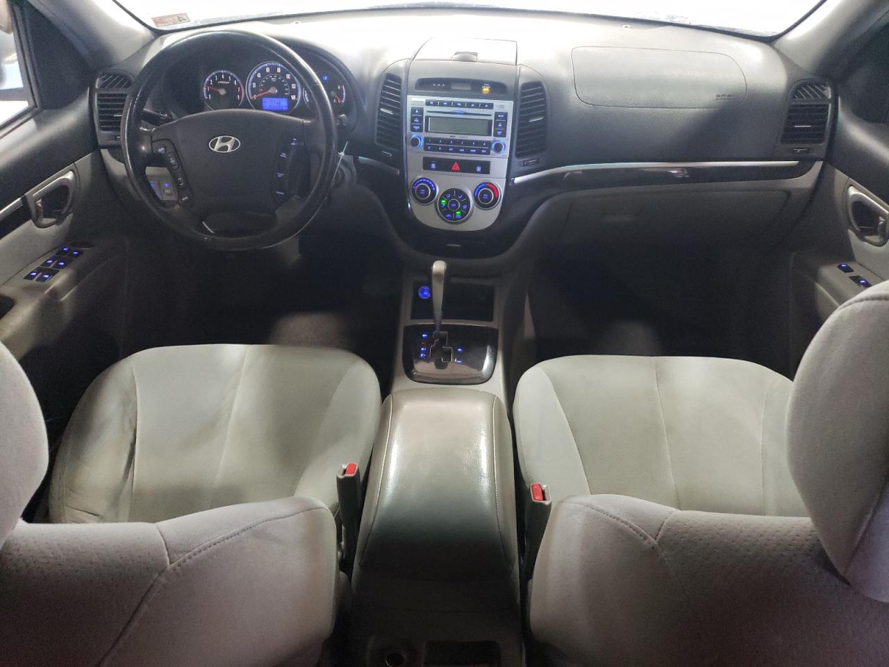 2008 Hyundai Santa Fe - Image 8