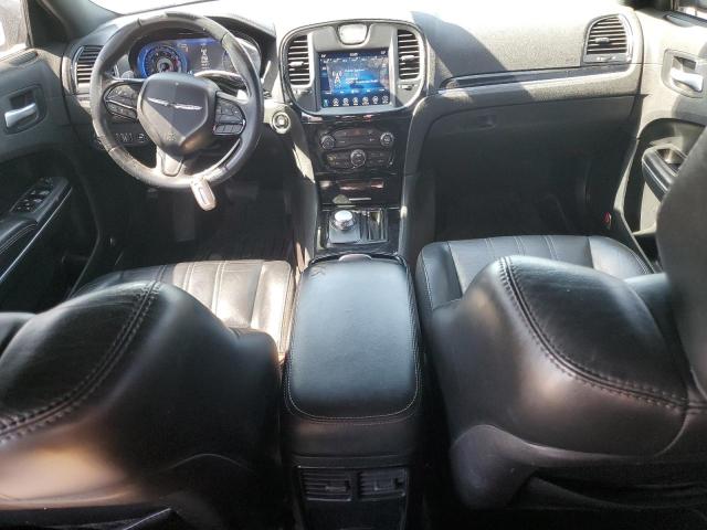  CHRYSLER 300 2017 Srebrny