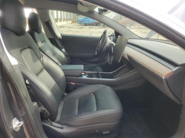  TESLA MODEL 3 2018 Сharcoal