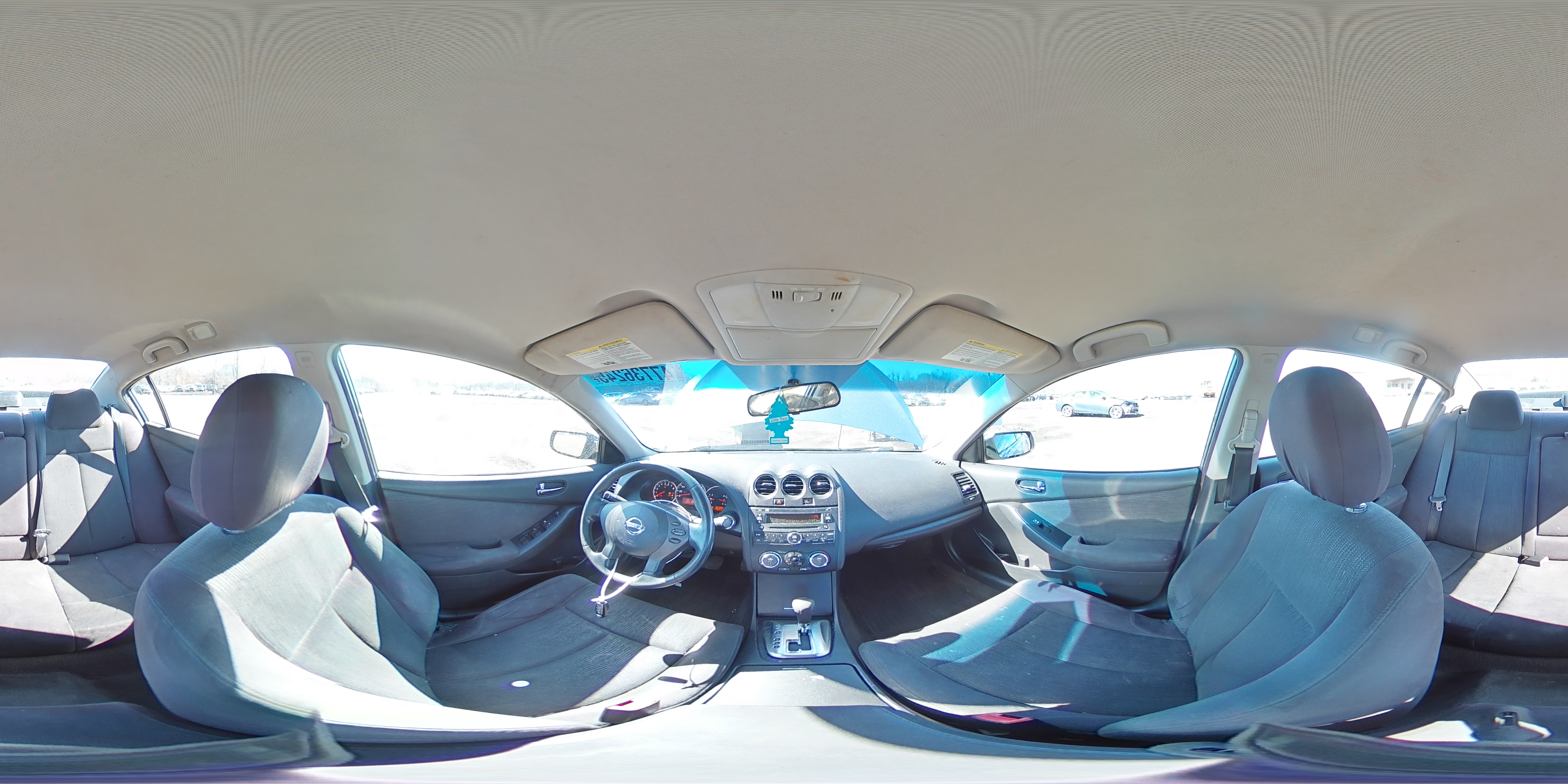 2012 Nissan Altima - Image 13