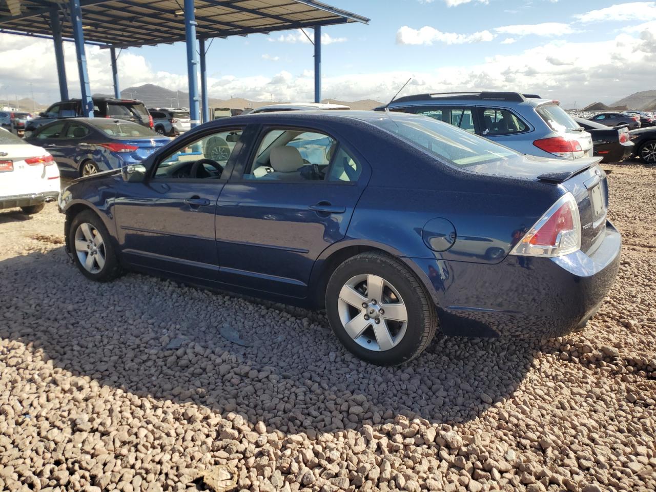 2007 Ford Fusion - Image 2