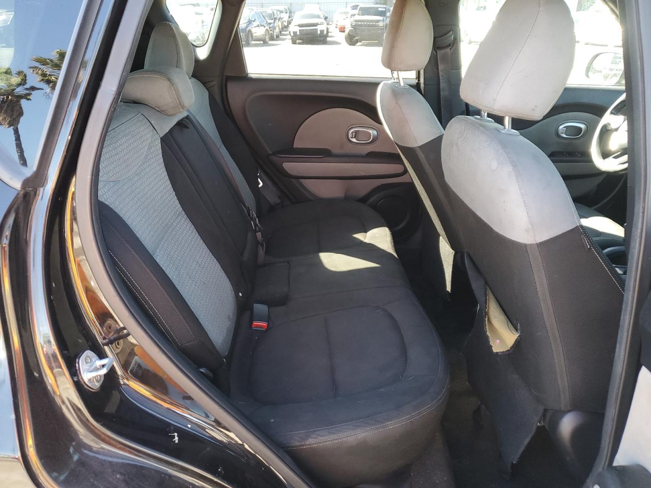 2016 Kia Soul - Image 10