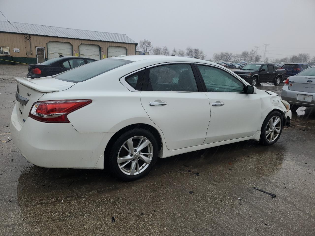 2013 Nissan Altima - Image 3