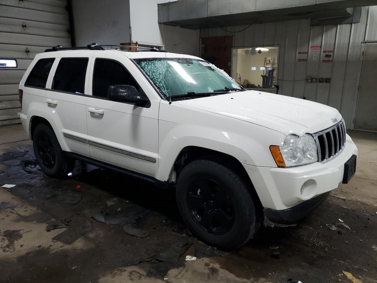 2006 Jeep Grand Cherokee - Image 4