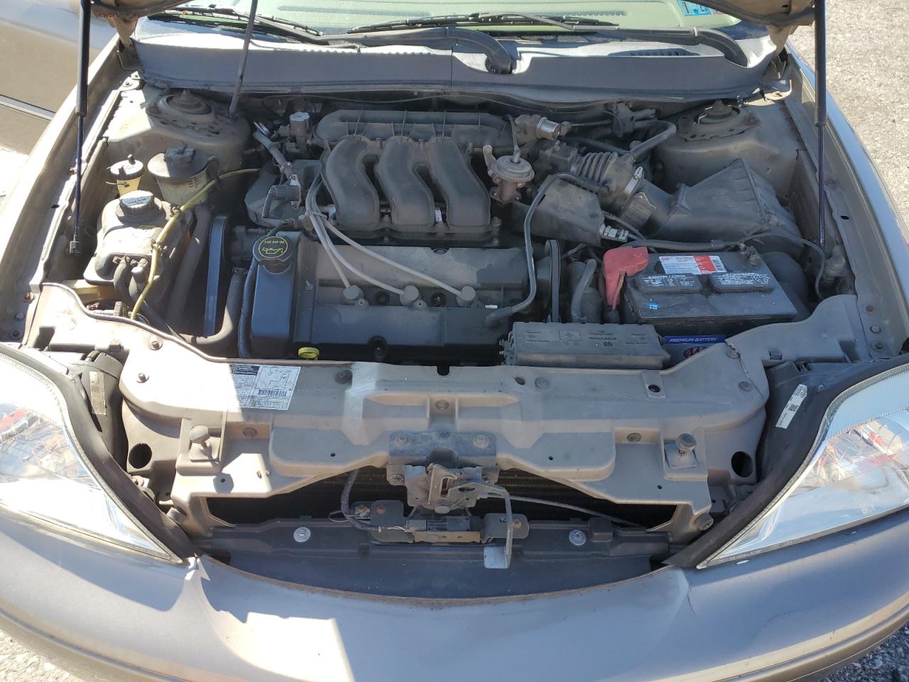 2003 Mercury Sable - Image 13