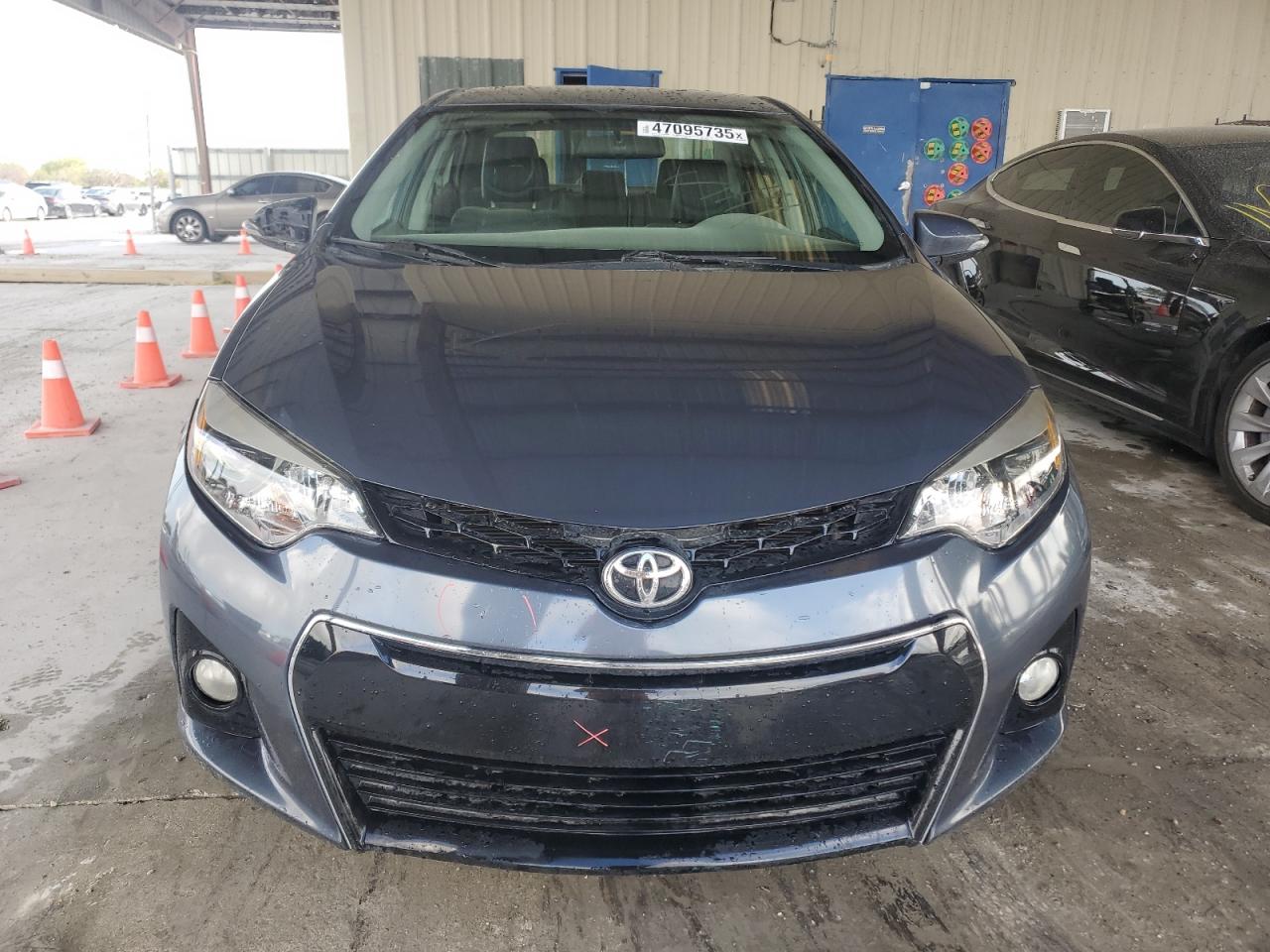 2014 Toyota Corolla - Image 5