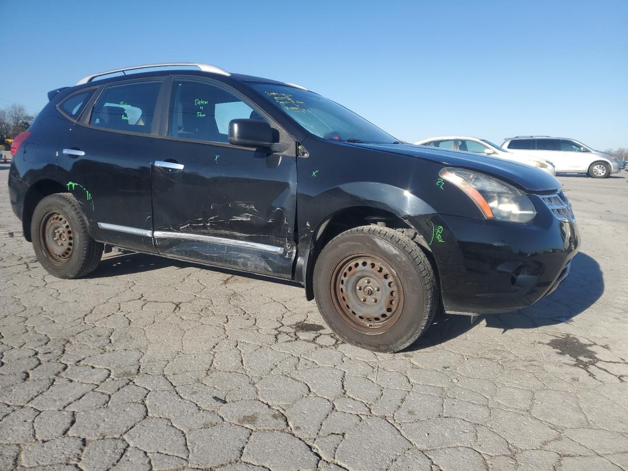 2015 Nissan Rogue - Image 4