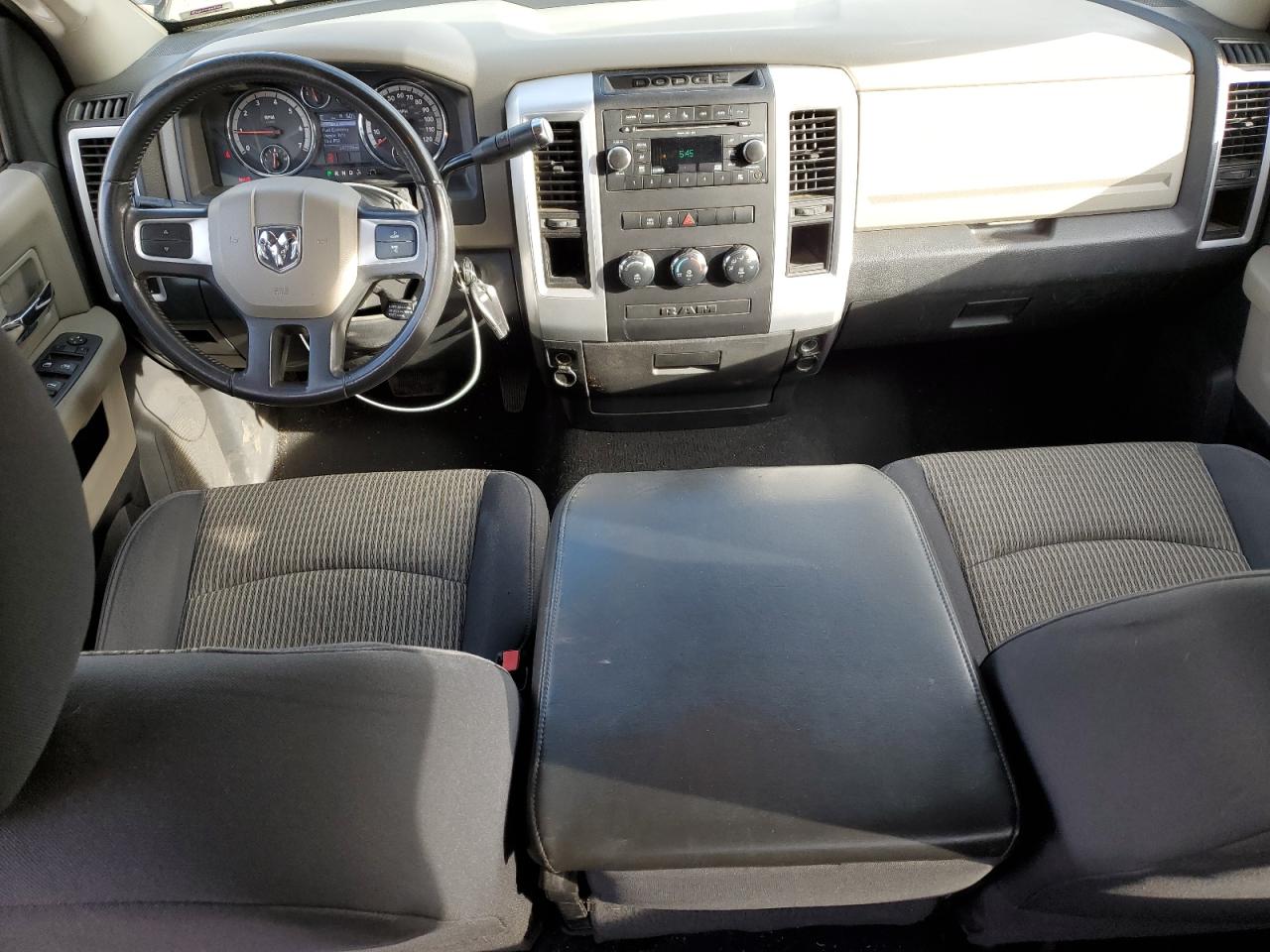 2010 Dodge RAM - Image 8