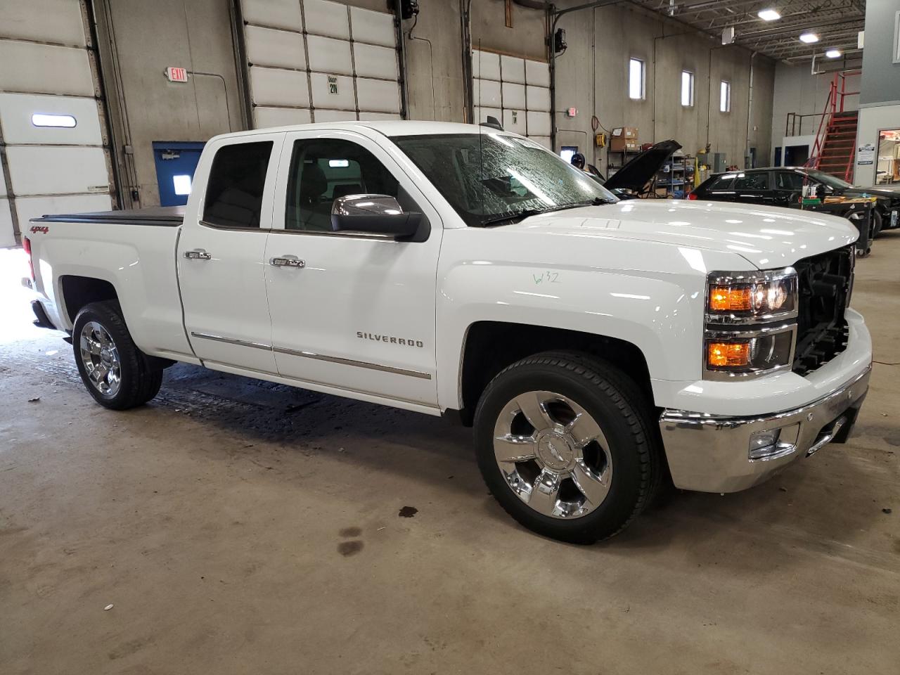 2015 Chevrolet Silverado - Image 4