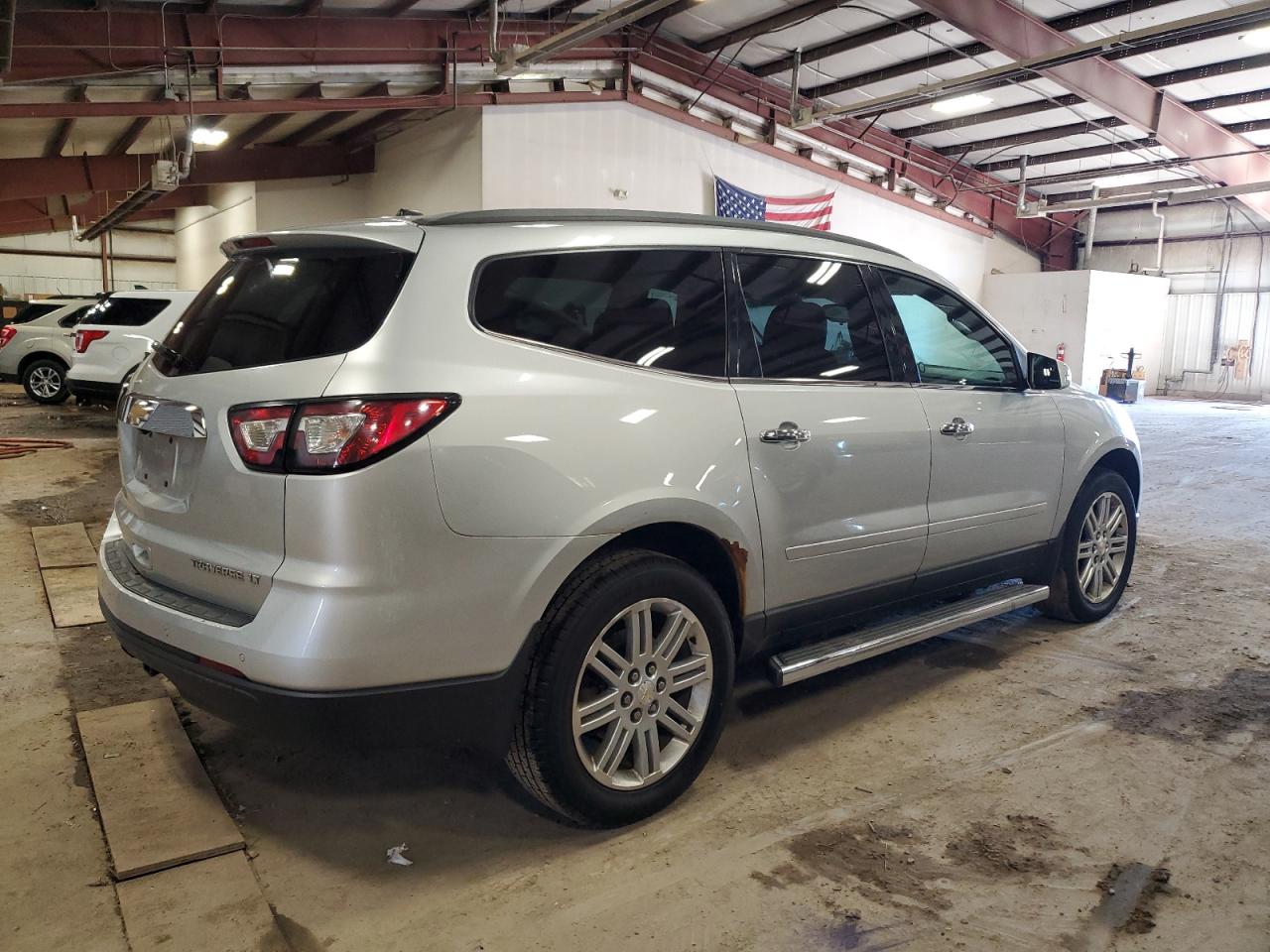 2014 Chevrolet Traverse - Image 3