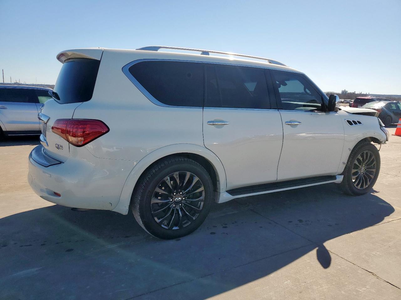 2012 Infiniti QX56 - Image 3