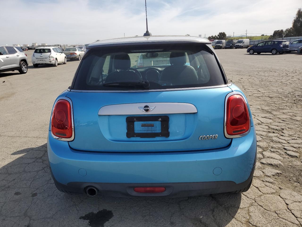 2015 MINI Cooper - Image 5
