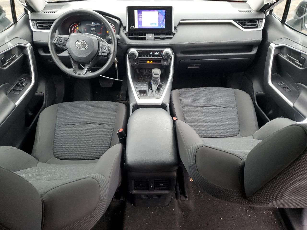 2023 Toyota RAV 4 - Image 8