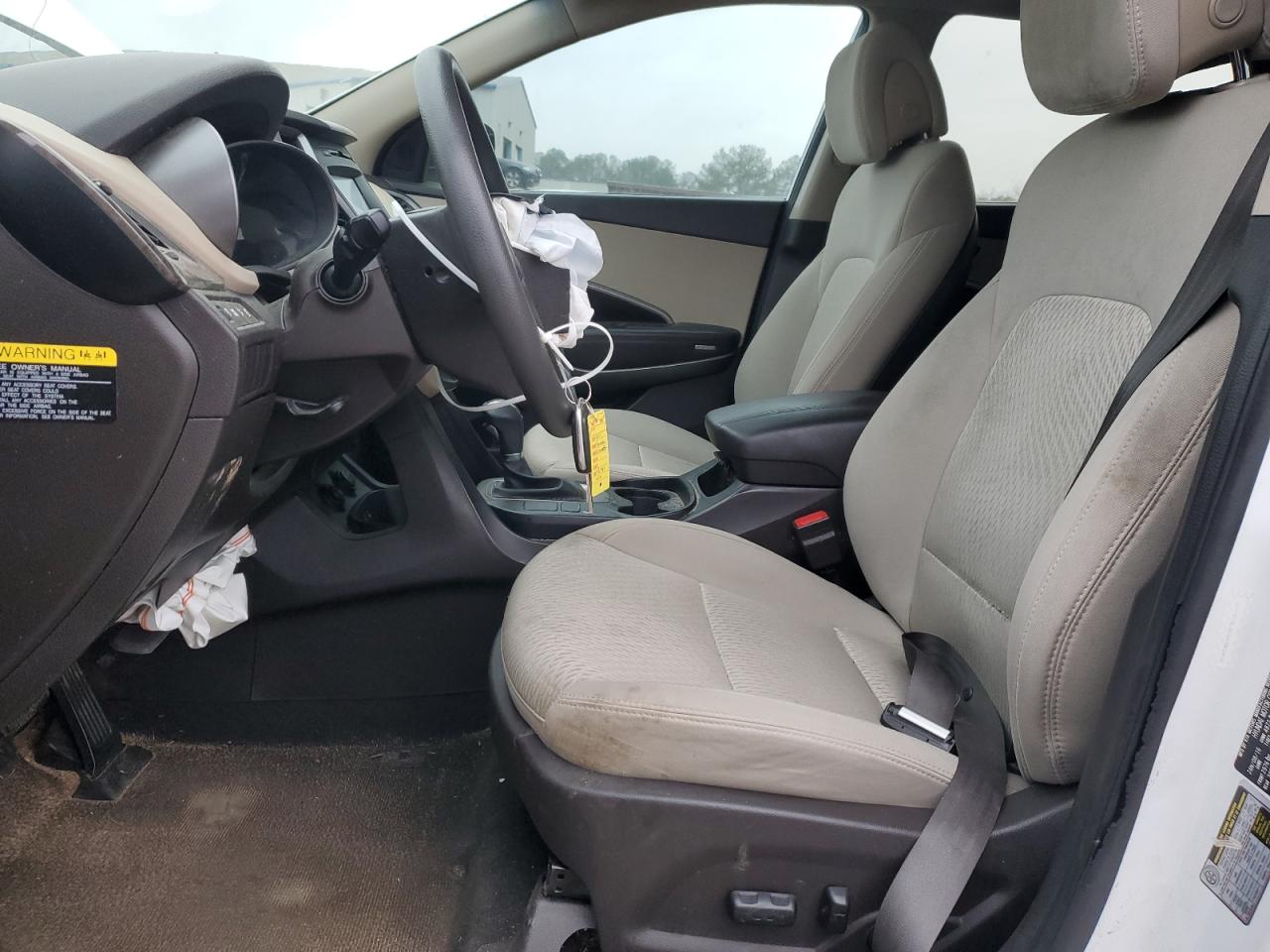 2017 Hyundai Santa Fe - Image 7
