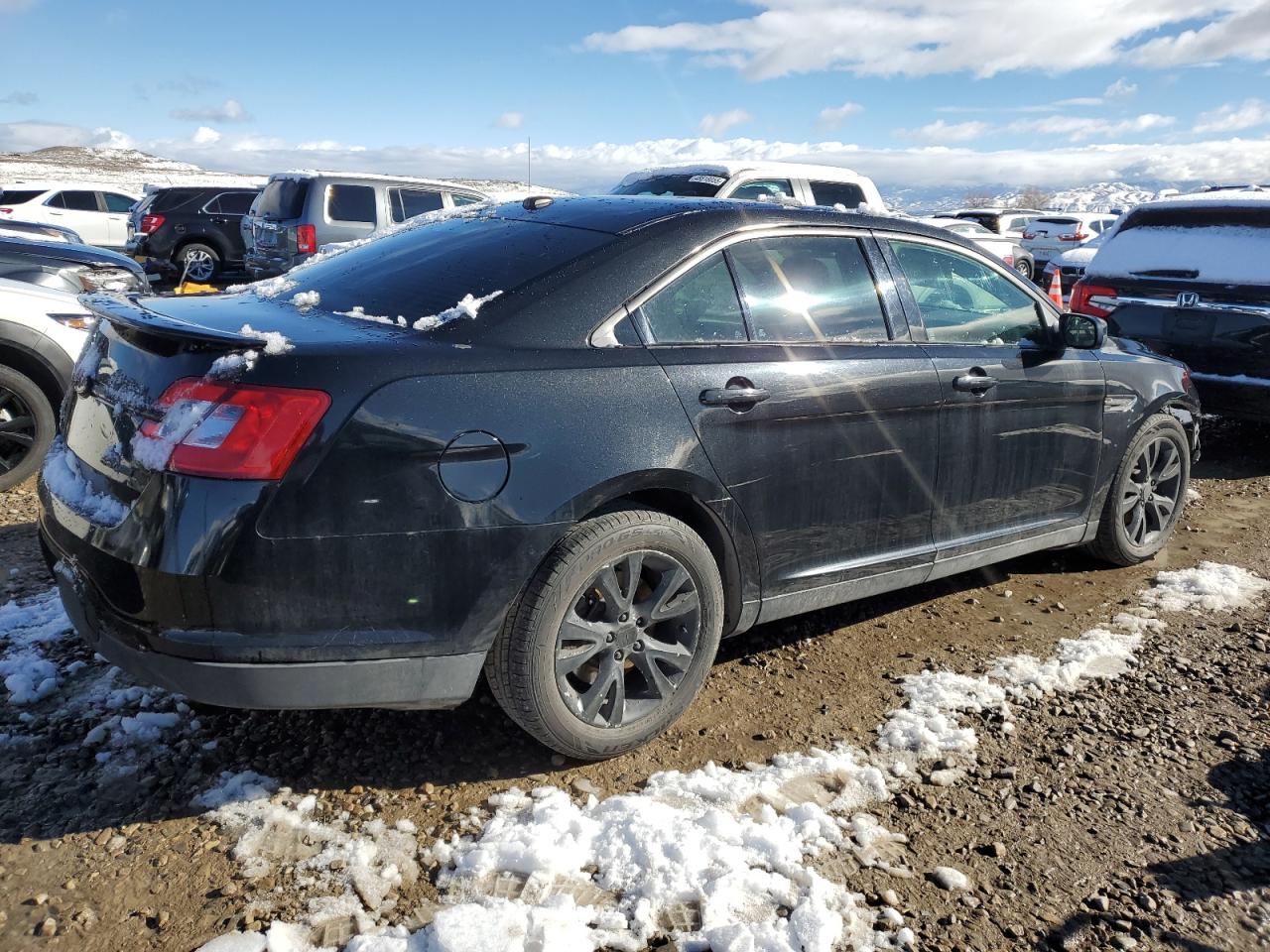 2011 Ford Taurus - Image 3