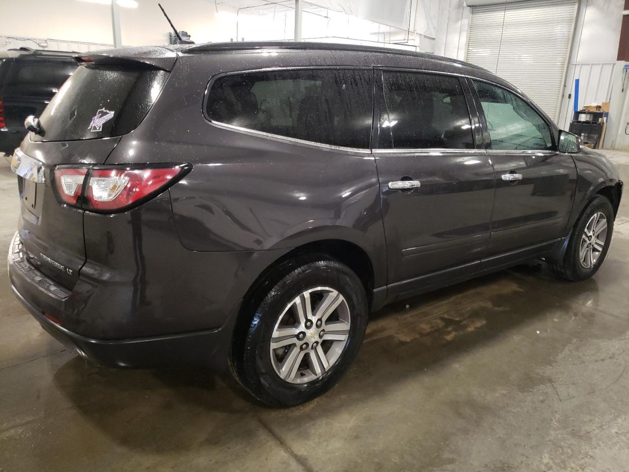 2015 Chevrolet Traverse - Image 3