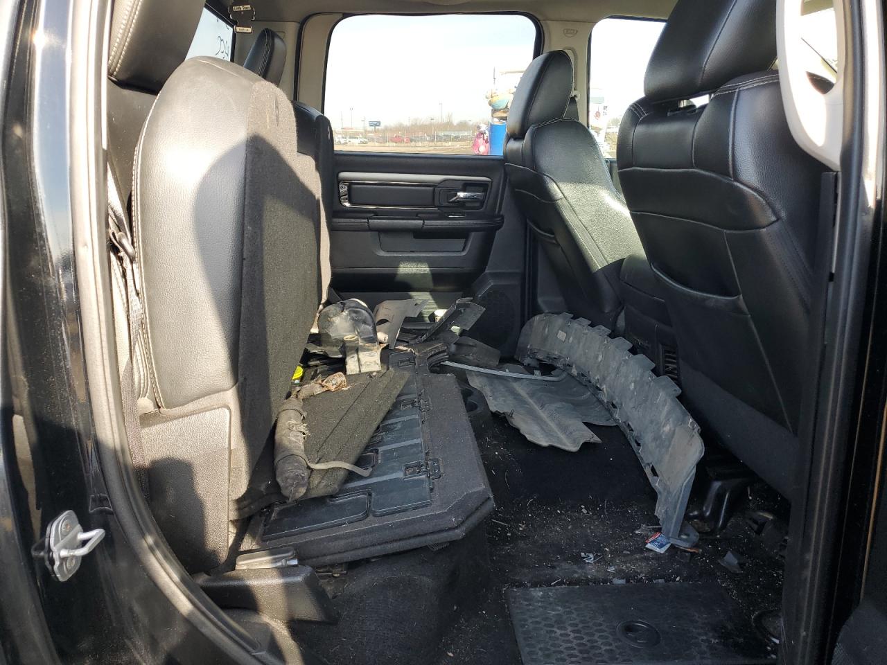 2013 RAM 1500 - Image 11