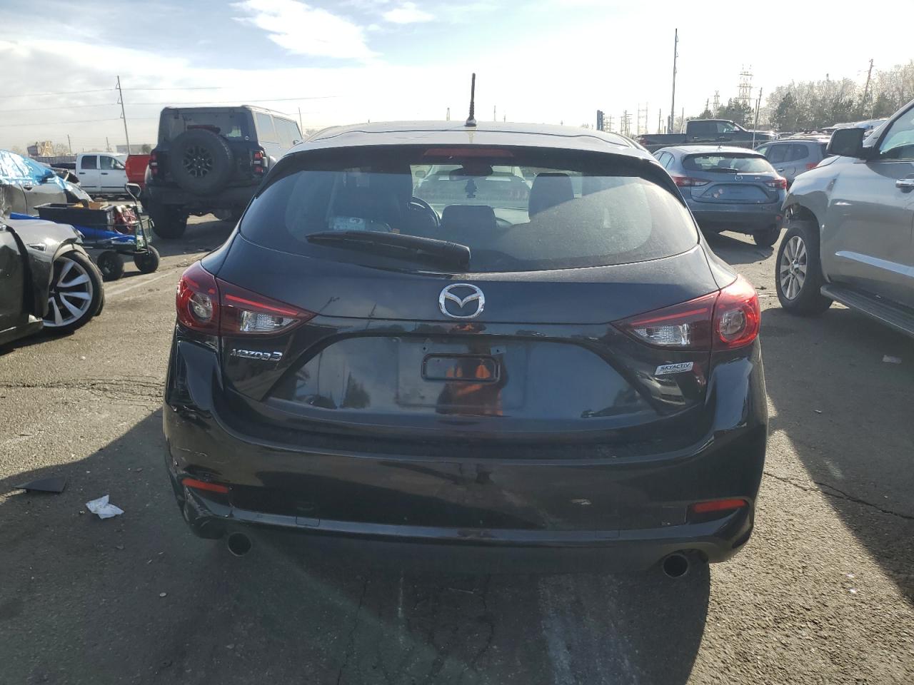 2017 Mazda 3 - Image 6