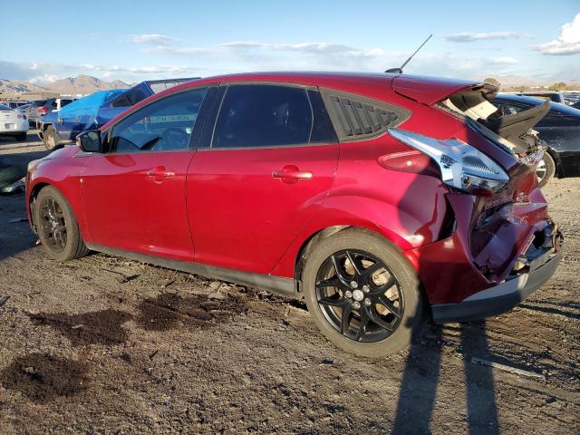 Hatchbacks FORD FOCUS 2016 Czerwony