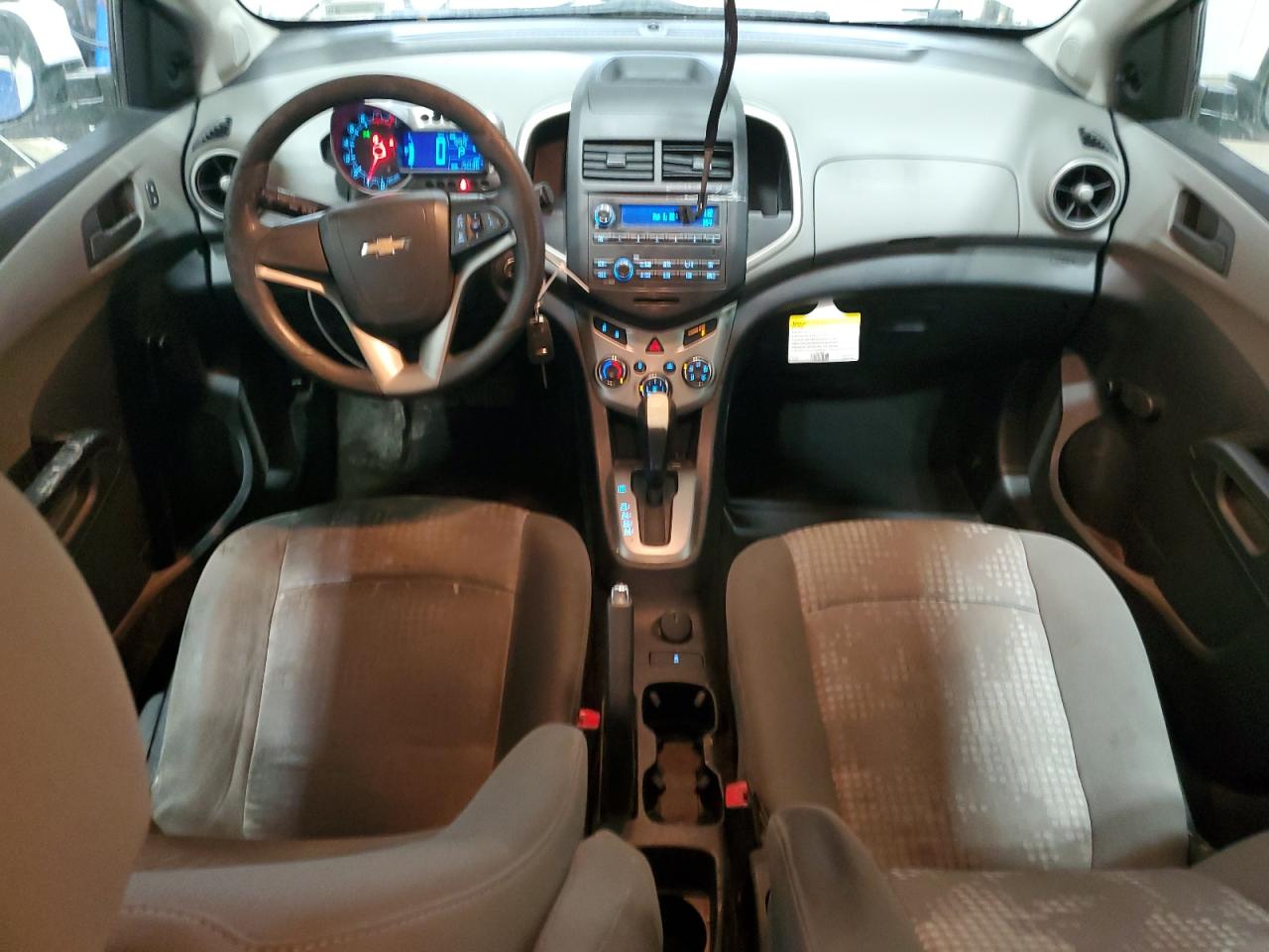 2015 Chevrolet Sonic - Image 8