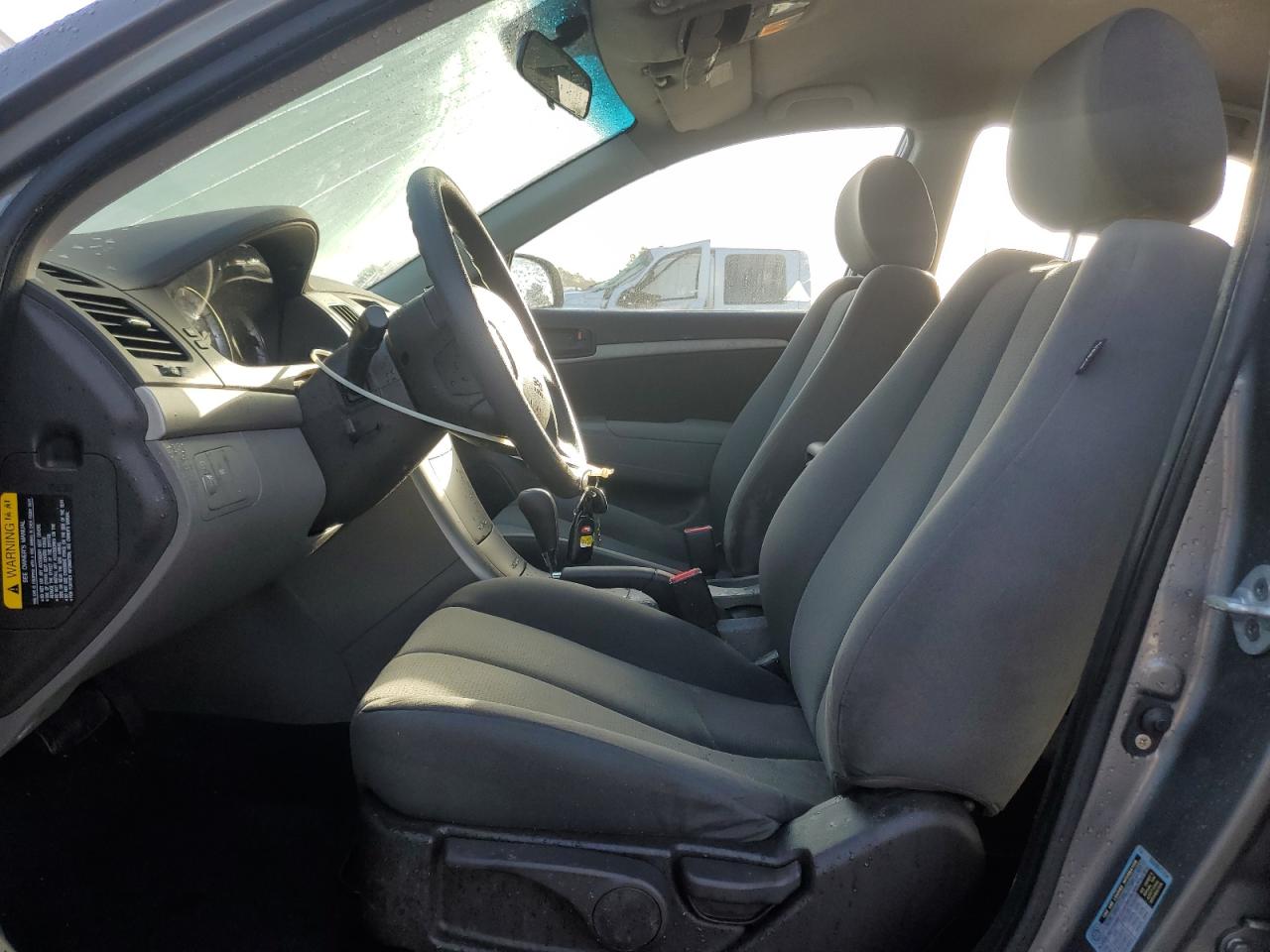 2009 Hyundai Sonata - Image 7