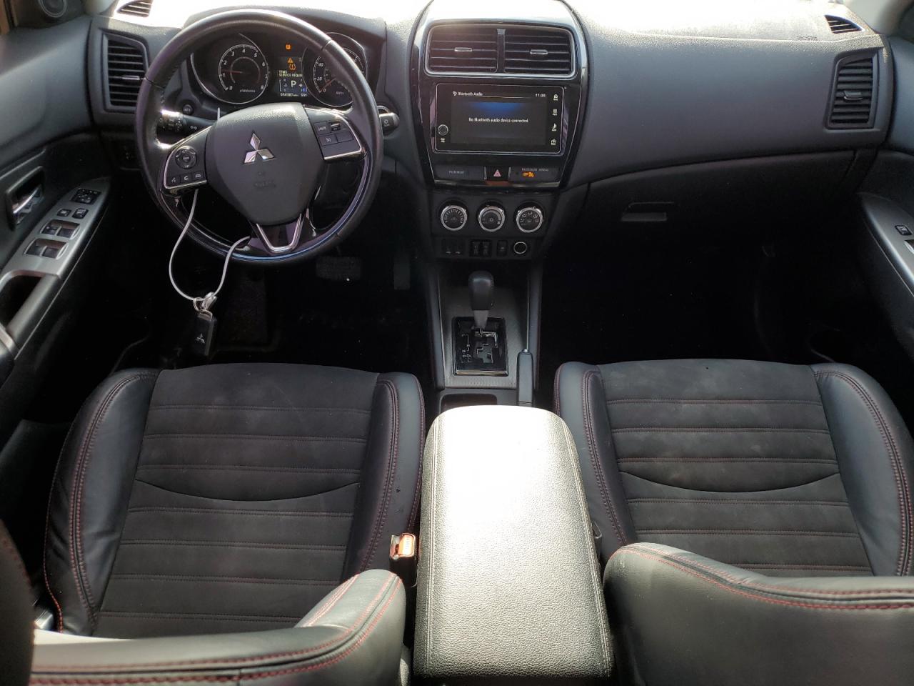 2019 Mitsubishi Outlander - Image 8