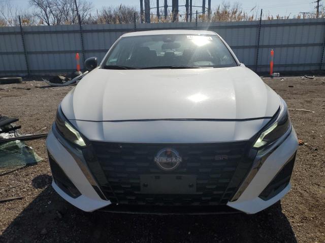  NISSAN ALTIMA 2024 Biały