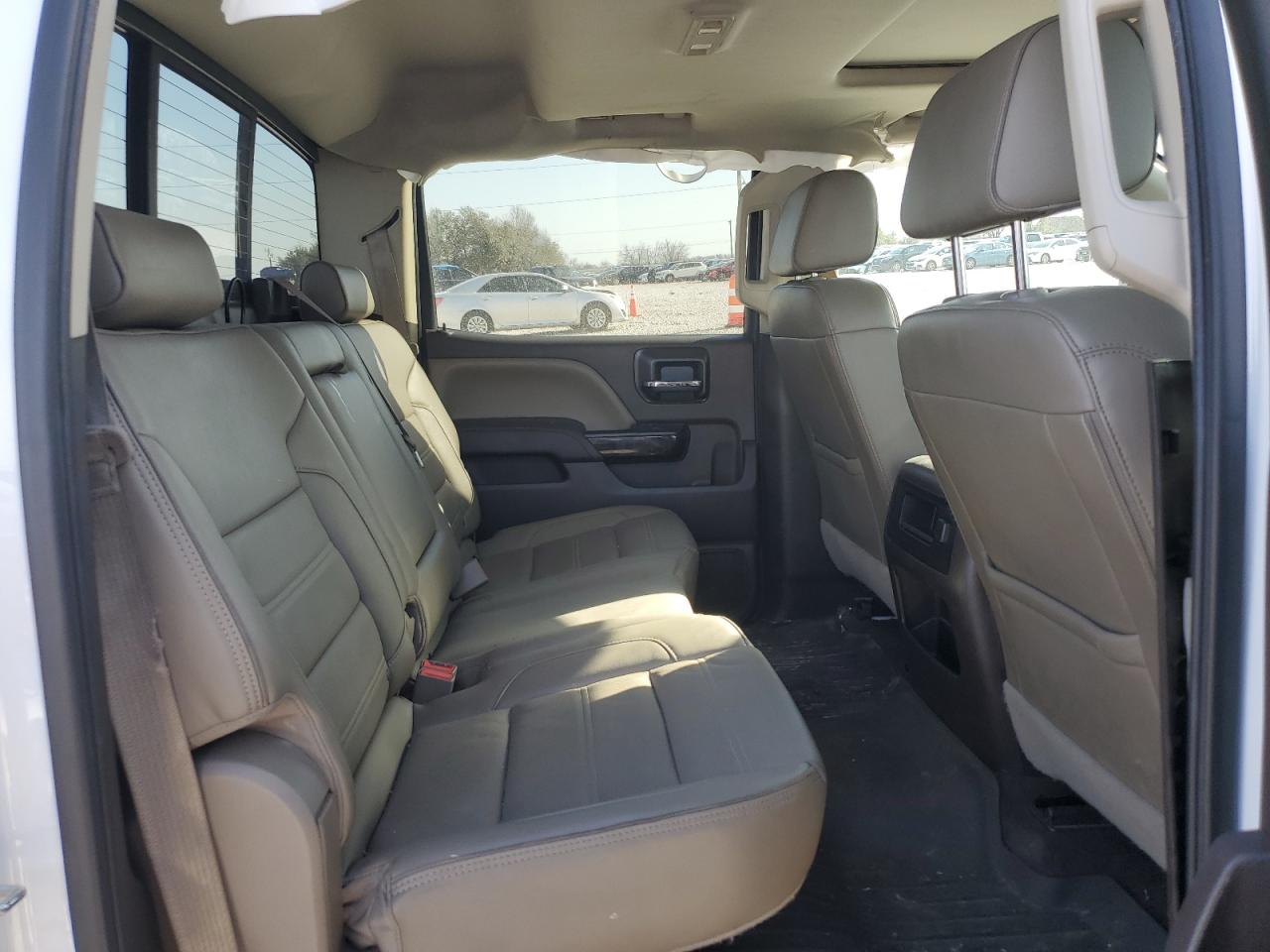 2016 GMC Sierra - Image 10