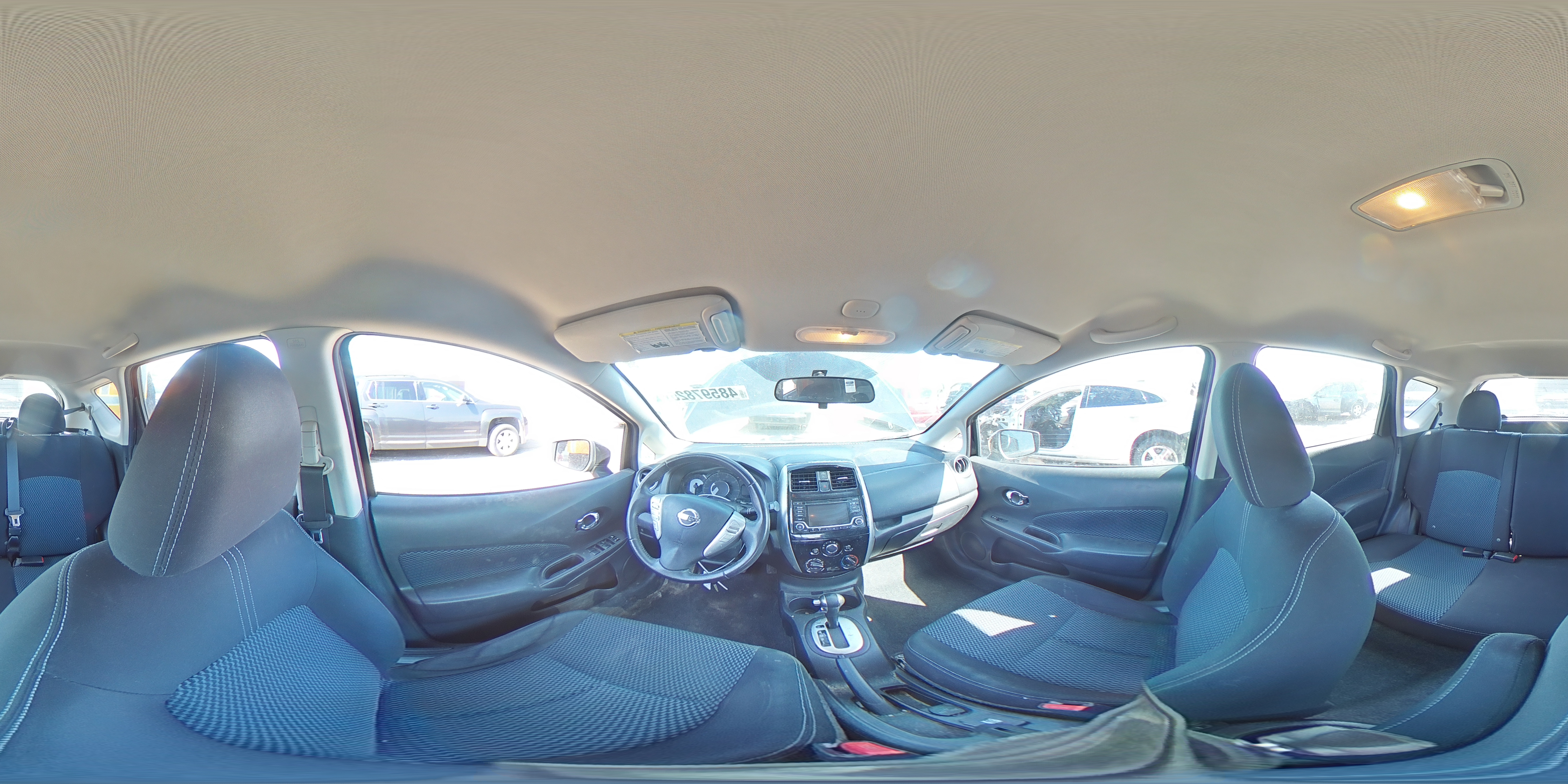2016 Nissan Versa - Image 15