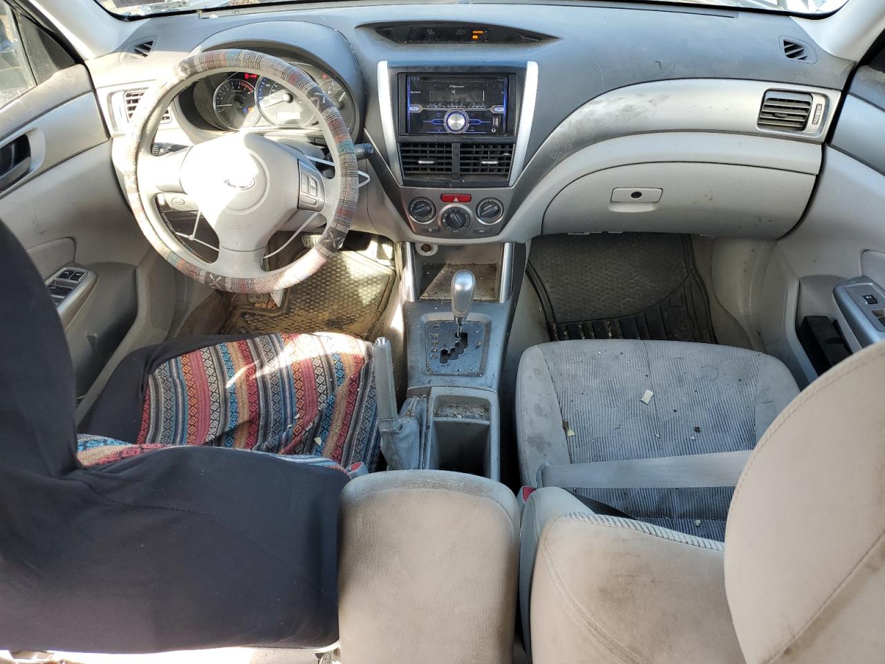 2010 Subaru Forester - Image 8