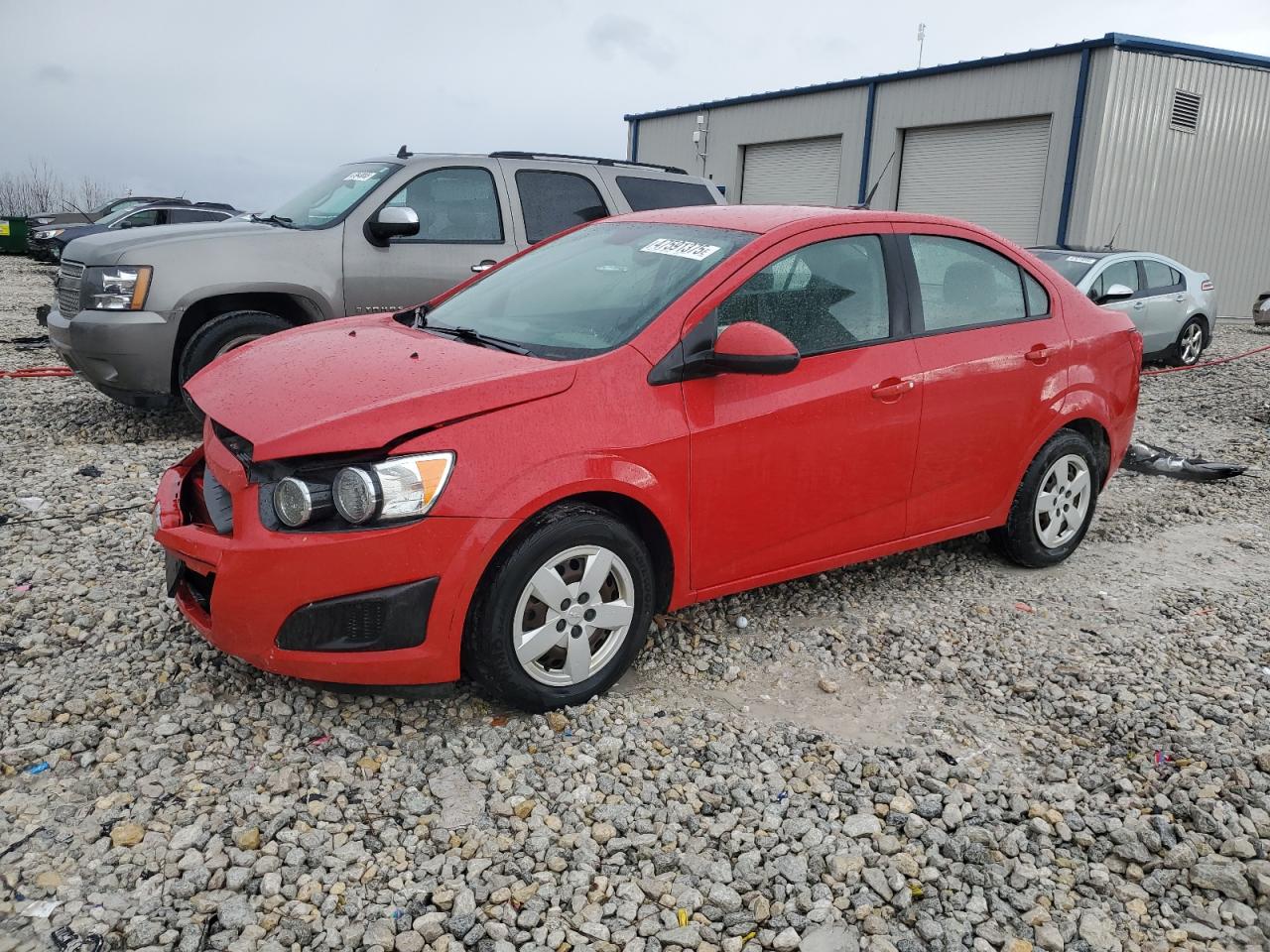 2013 Chevrolet Sonic Ls იყიდება Wayland-ში, MI - Front End