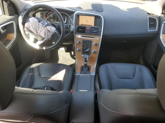  VOLVO XC60 2017 Srebrny